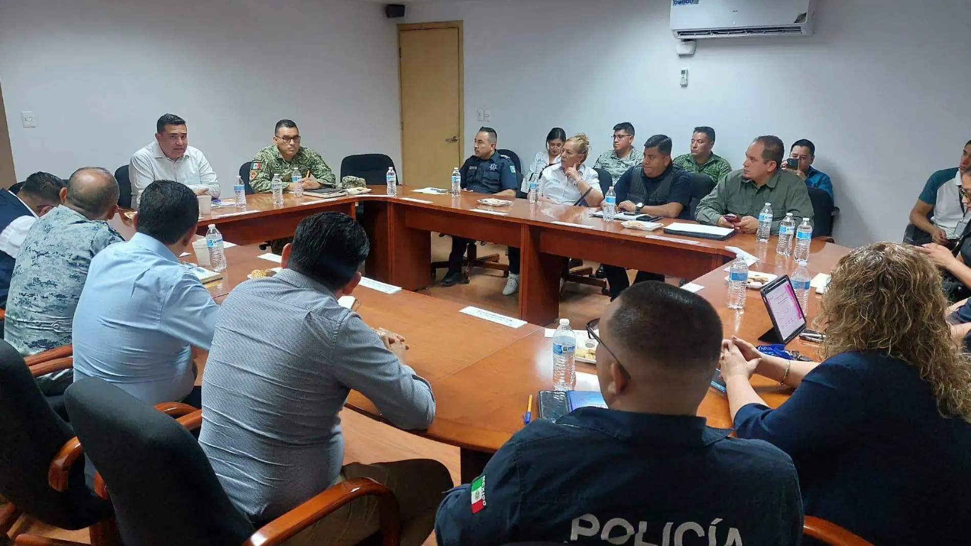 Reconocen esfuerzos del Gobierno en mesa de construcción de paz y seguridad